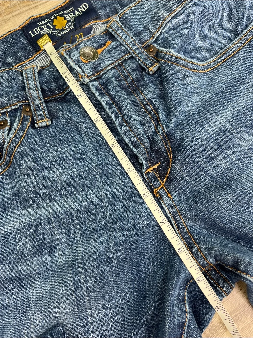 Lucky Brand Easy Rider Subtle Bootcut Straight Fit Jeans 27